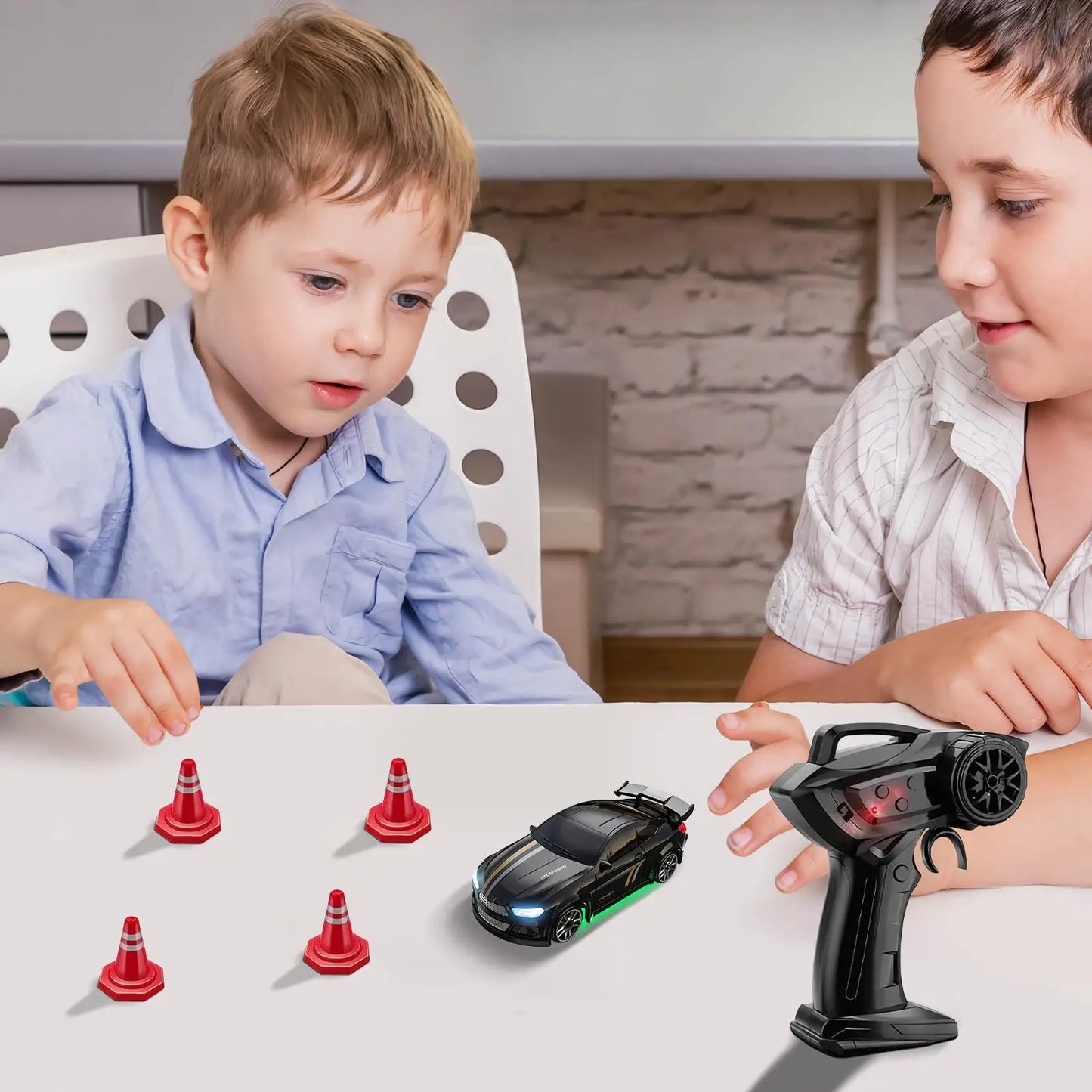 Coche de carreras eléctrico RC 1:64 4WD, juguete de derrape realista, vehículo de carreras ergonómico, juguetes para niños, regalo de Navidad