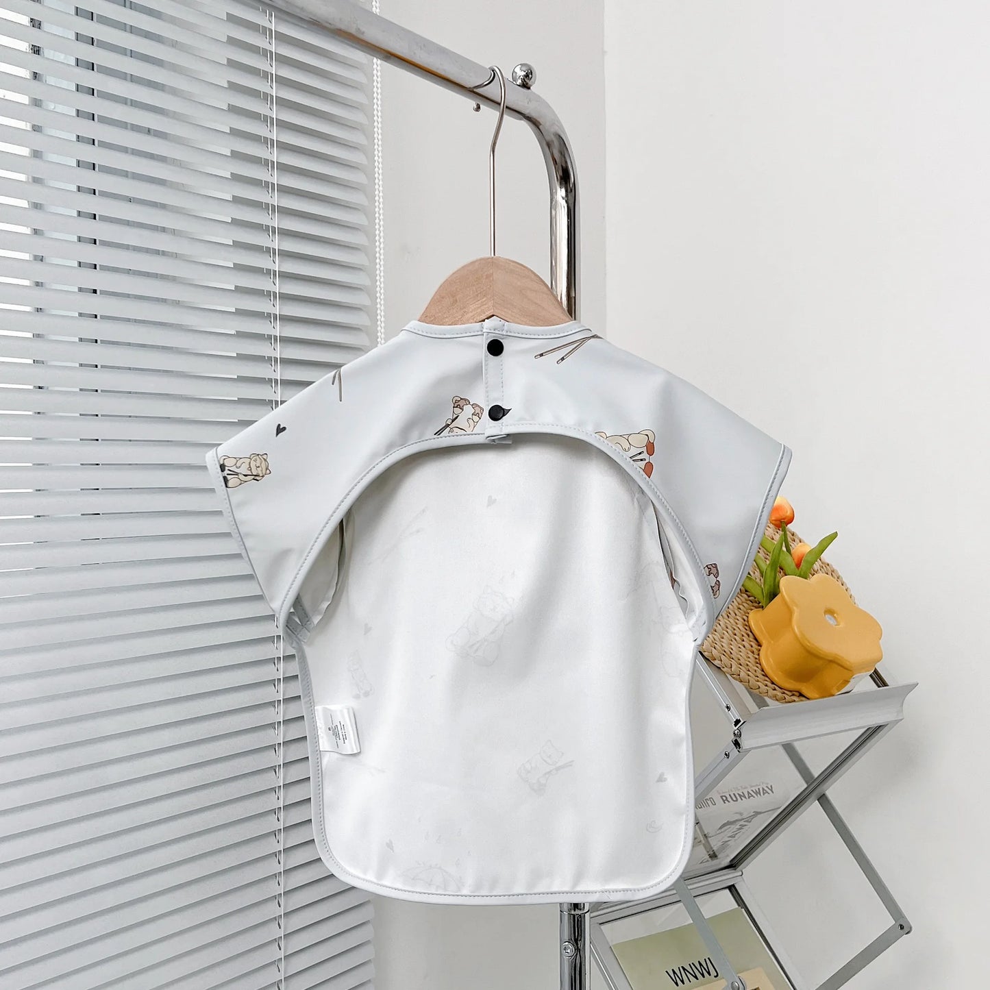 Babero Impermeable de Manga Corta (PU) – Animales