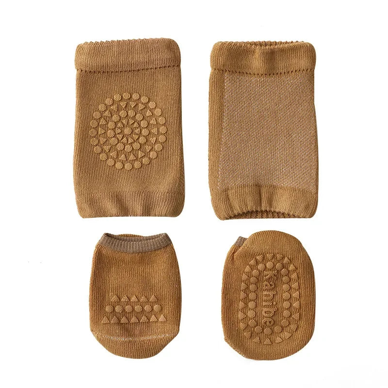 Conjunto de calcetines y rodilleras para bebé