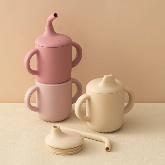 Taza de Silicona 2-en-1 con Pajita y Tapa Snack (150 ml)